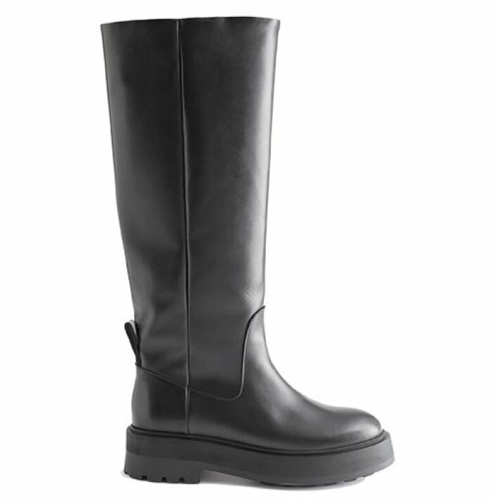 chunky boots dam