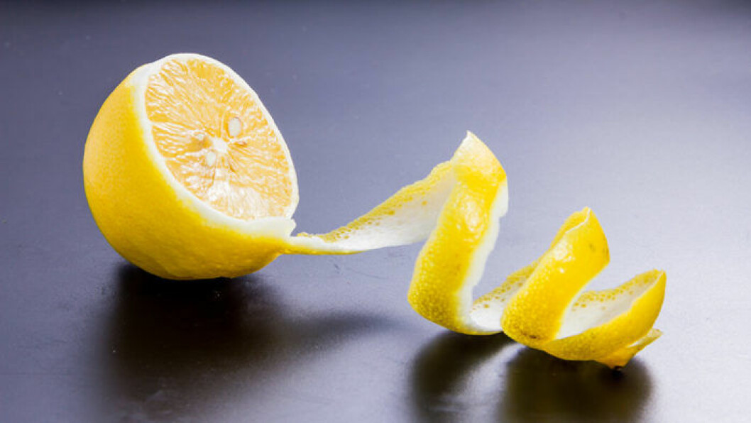 Citronskal innehåller mycket nyttigheter. Foto: IBL