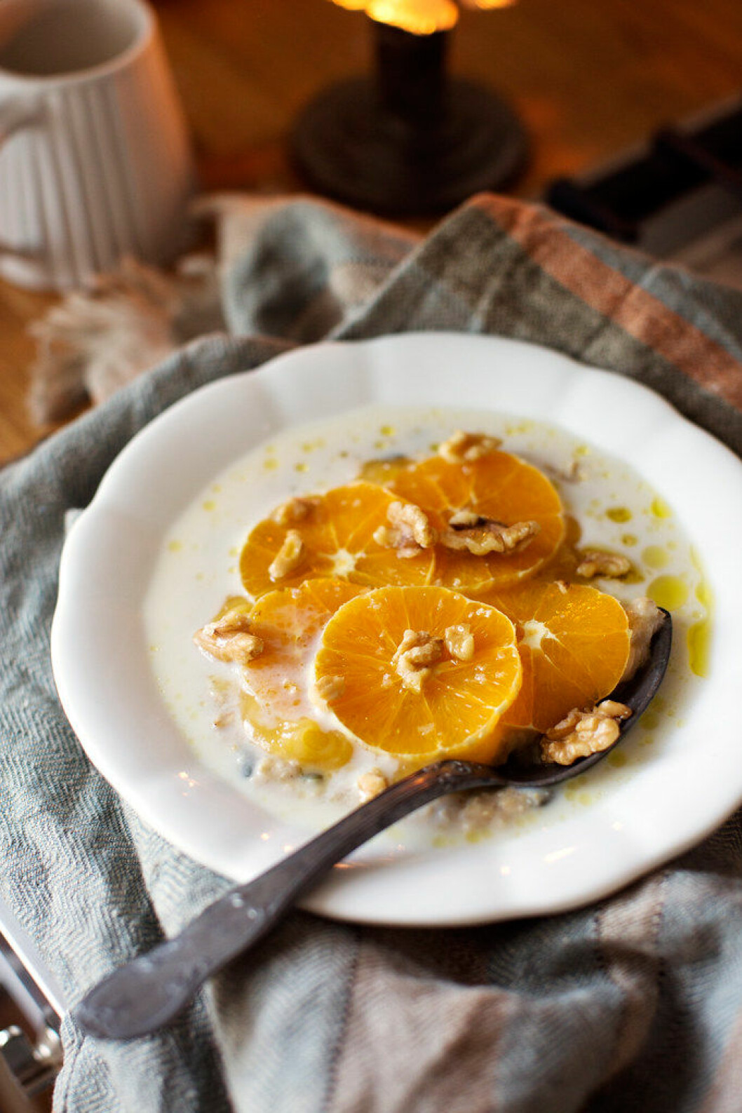Citrusgröt med valnötter och apelsin