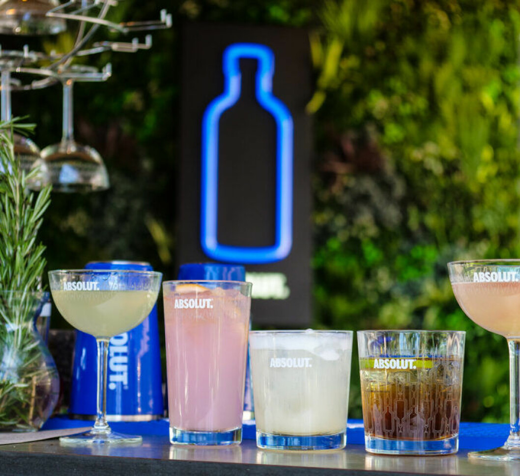Hållbara drinkar på Clarin Hotel Signs Rooftop Garden Bar.