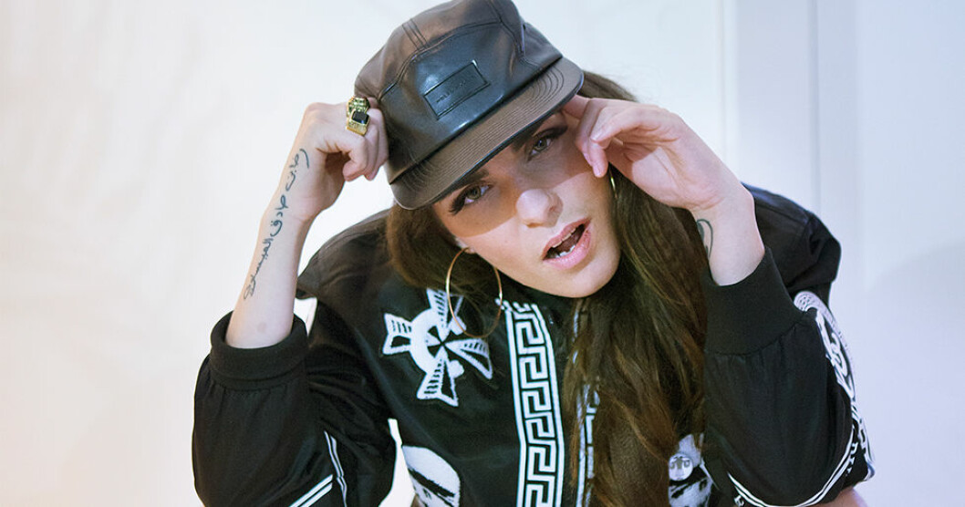 Cleo kommer att spela på svenen Whitney under Statement festival 2018 – gravid i sjätte månaden. Foto: Luger Cleo kommer att spela under Statement festival 2018, gravid i sjätte månaden.