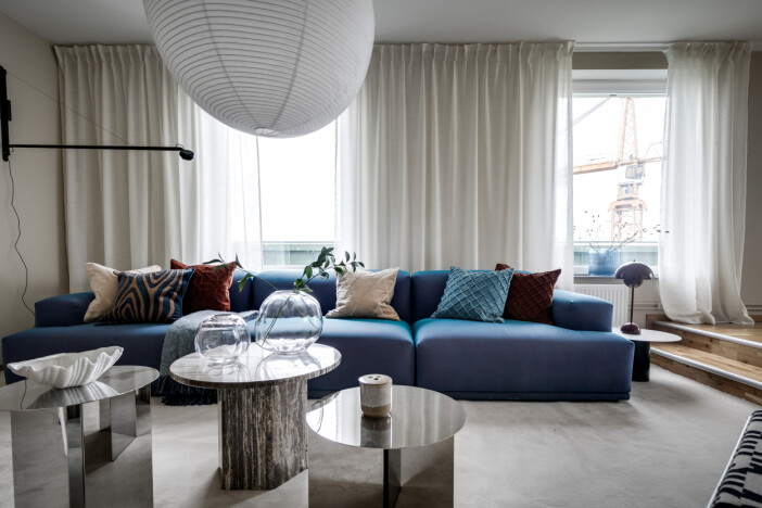 Vardagsrum med plats för alla hyresgäster. Foto: Henrik Nero vardagsrum som delas i co-living-lägenheten i solna