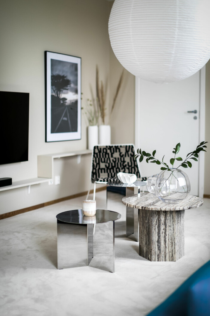 Foto: Henrik Nero designmöbler och up-cyclade möbler i 20–30:s delningslägenhet i solna