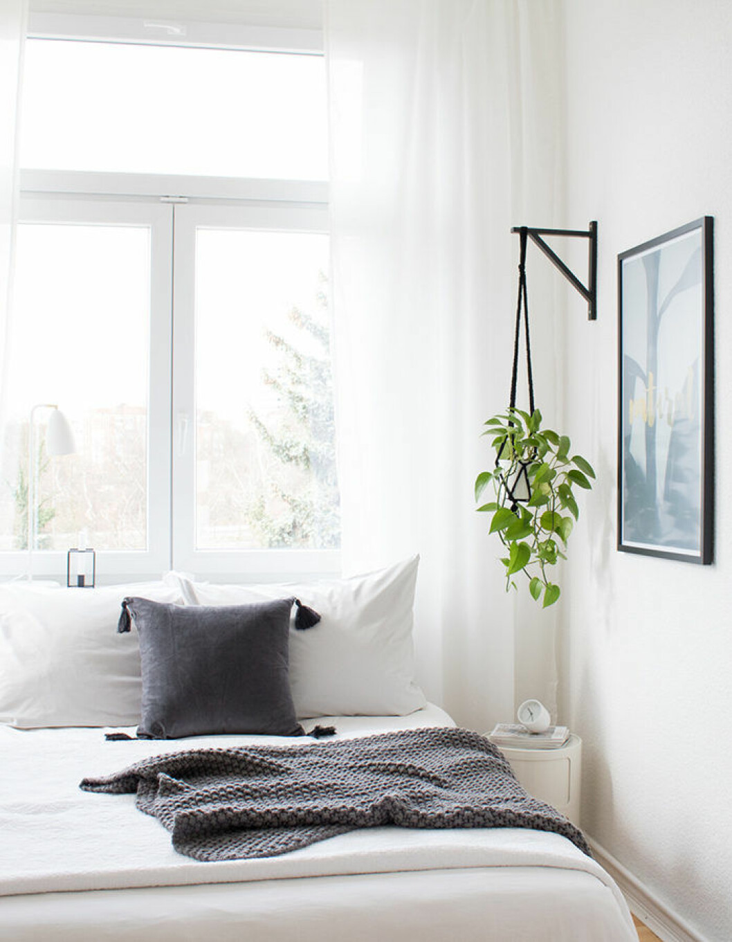Foto: itsprettynice.com Amplar är ett smart compact living-knep för att få in grönska