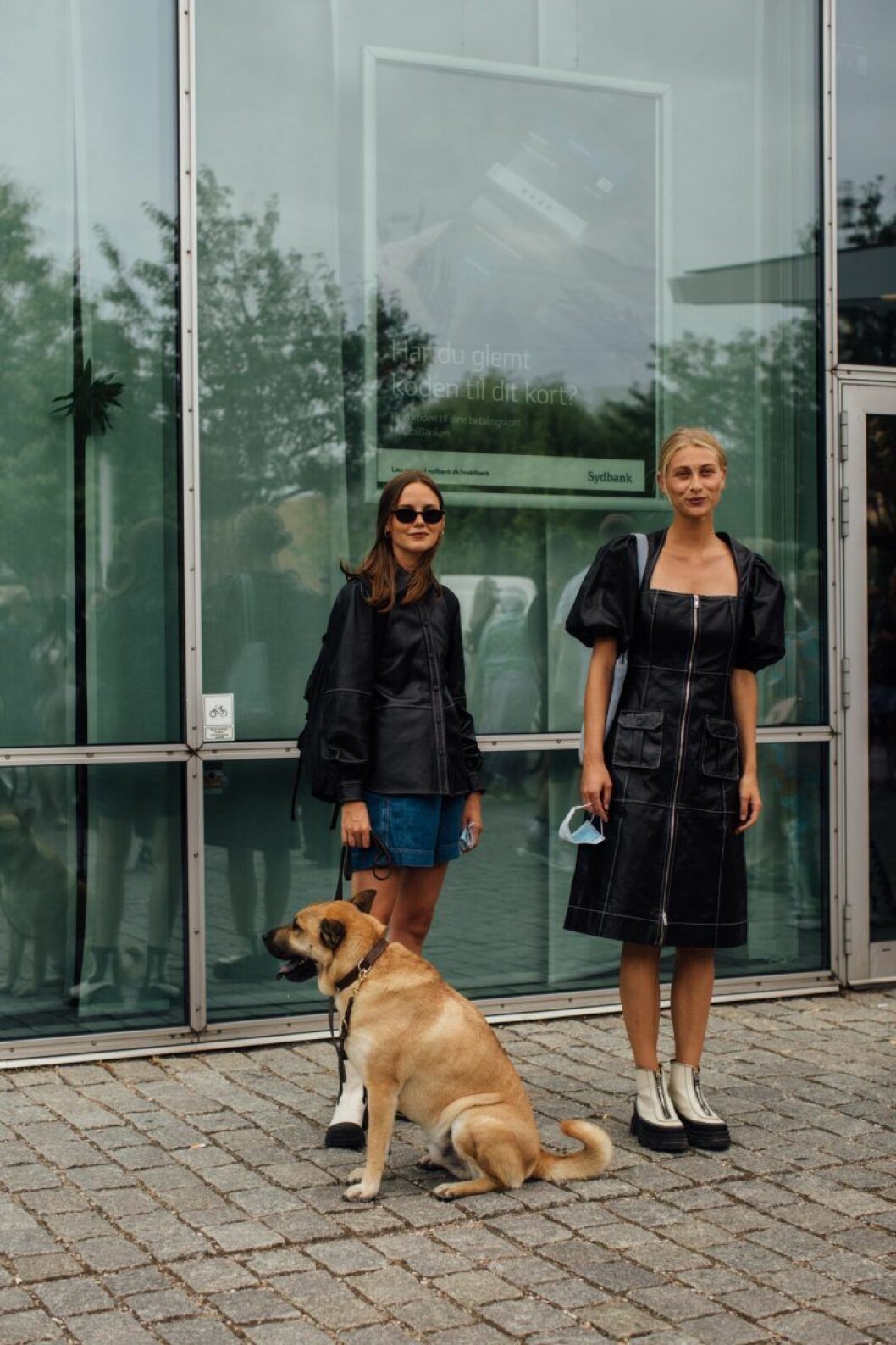 Två användbara plagg om du vill satsa – skjortan eller klänningen!
