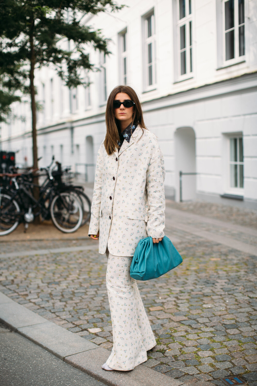 Linn Eklund inspirerar med detaljer i teal.