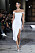 Bella Hadid fick en sprayad klänning på sig på Copernis visning i Paris