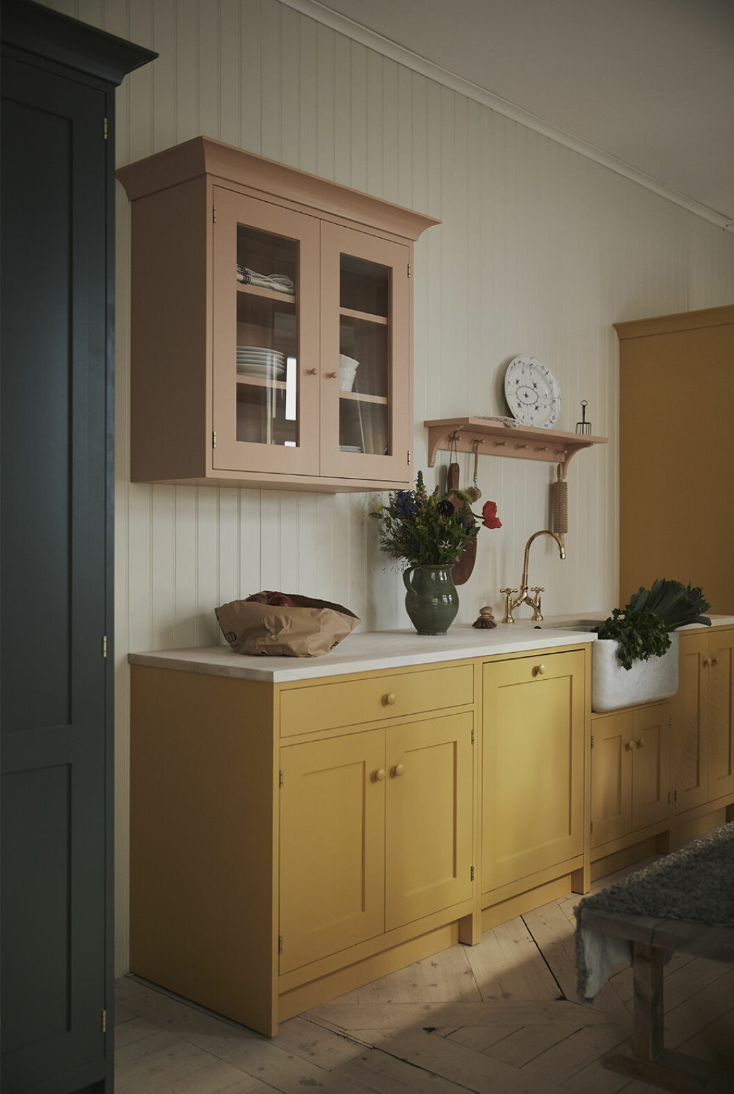 Gult shakerkök från Cupboards & Goods till Carl Larsson-gården
