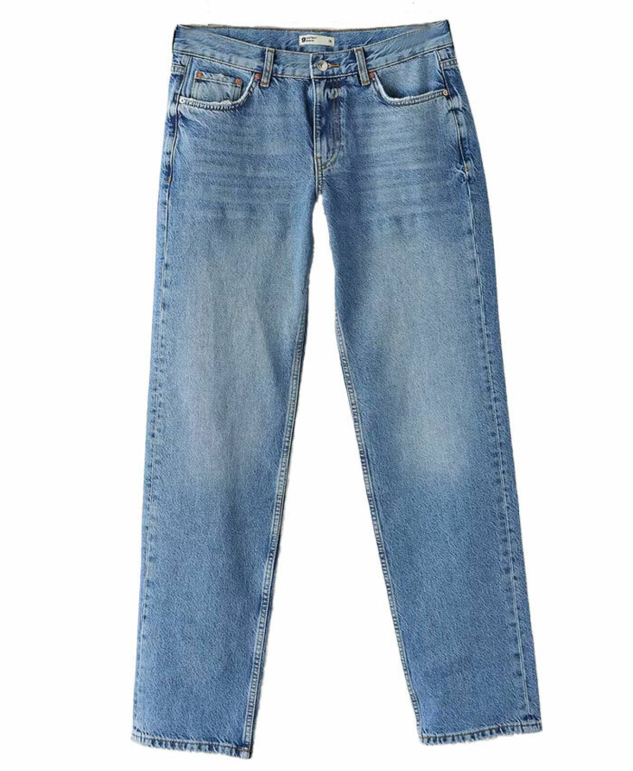 blå jeans med låg midja och raka ben från Gina Tricot