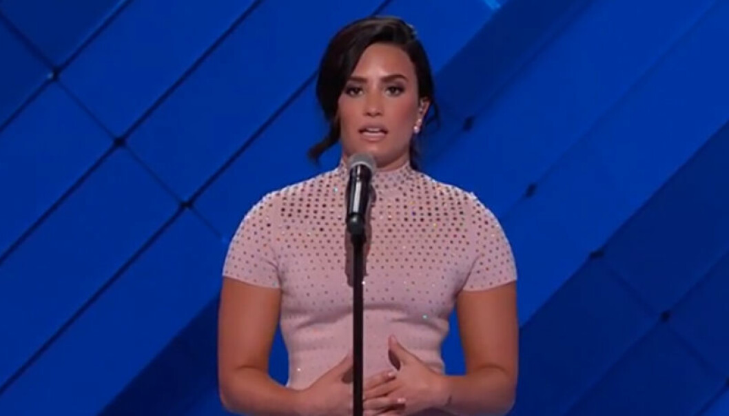 Se Demi Lovatos starka och modiga tal om psykisk ohälsa