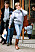 Diana iklädd jeans och stickad tröja i Cirencester, 1992.