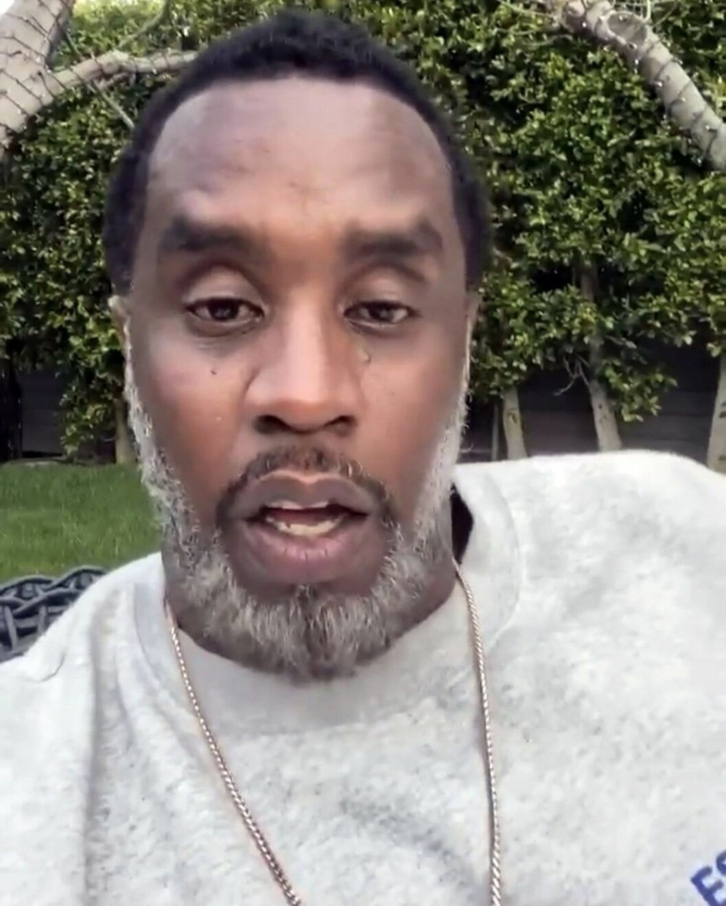 Diddy i grått skägg