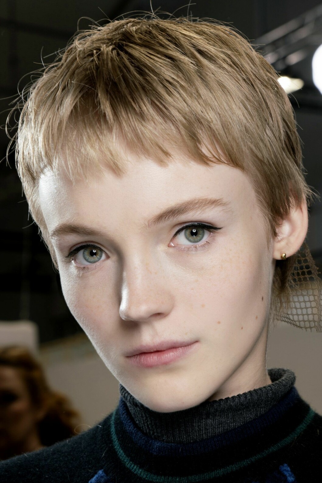 Backstage Dior. Backstage Dior modell.