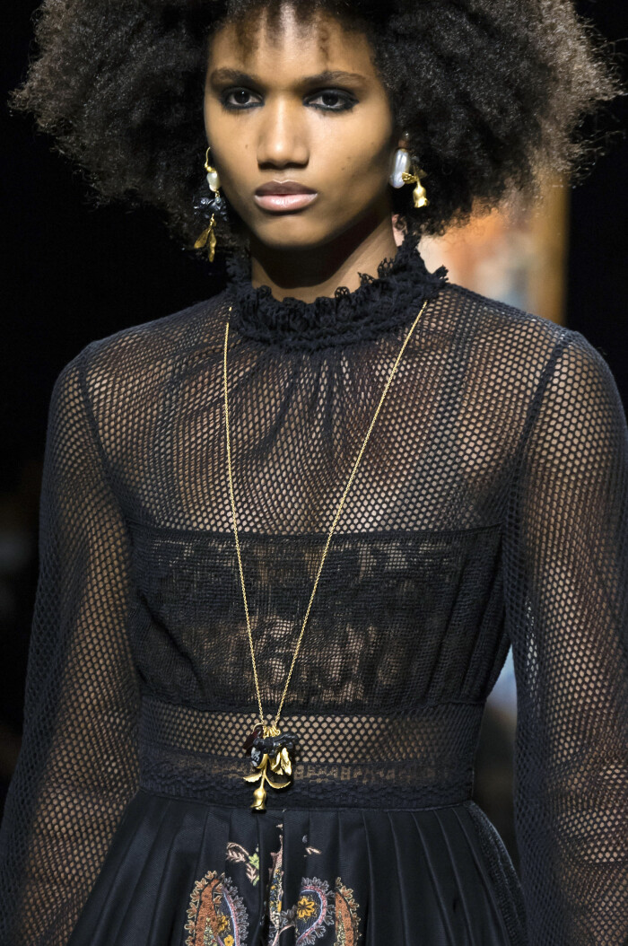 Dior.