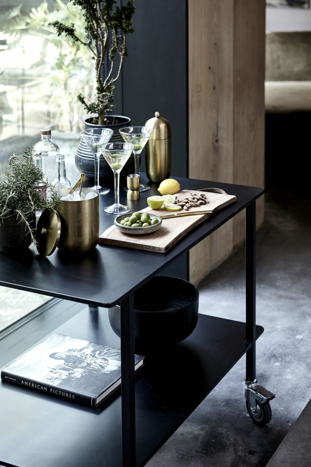 Enkel DIY-bar med drinkvagn
