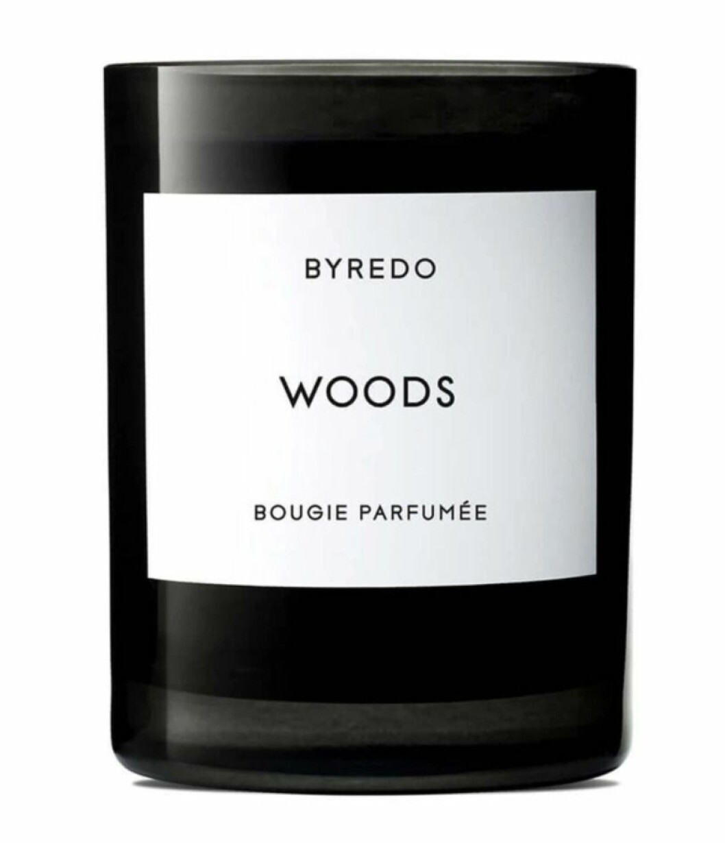 doftljuset Woods från Byredo.