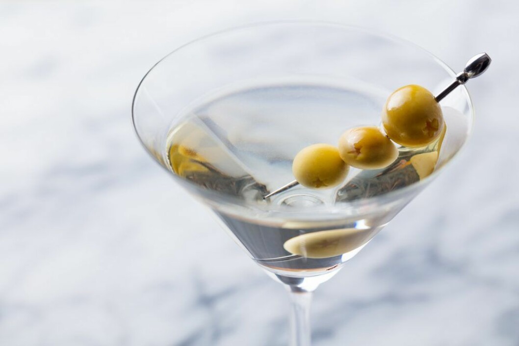 Vågen, drink enligt stjärntecken, Dry martini