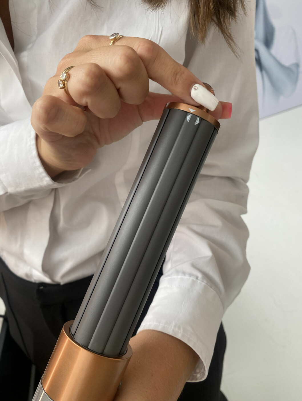 Experten testar Dyson Airwrap så bra är verktyget ELLE