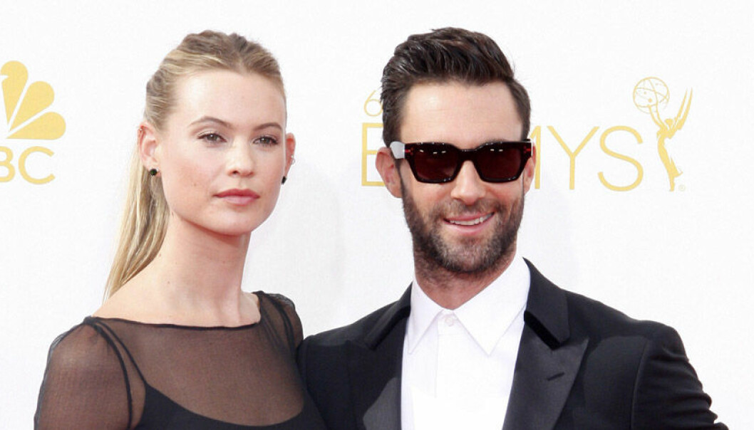 Adam Levine bekräftade Behati Prinsloos graviditet på gulligaste sätt