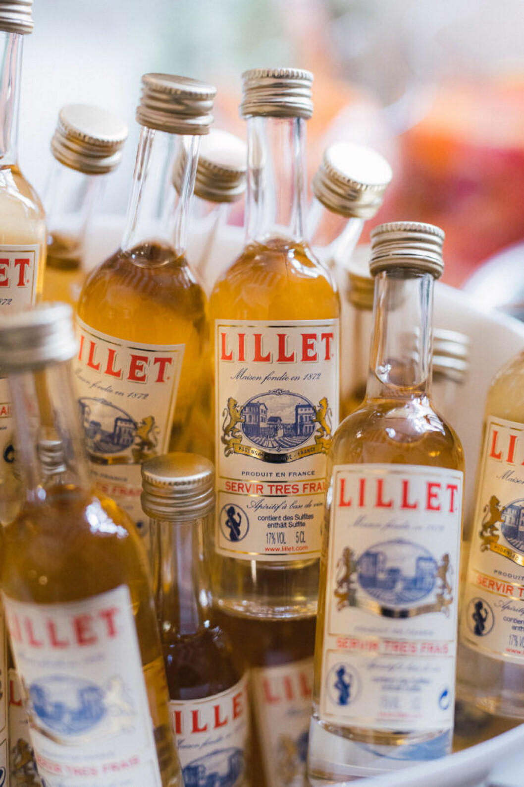 Småflaskor med Lillet Blanc. Är de små får man ta två! Småflaskor med Lillet Blanc. Är de små får man ta två!