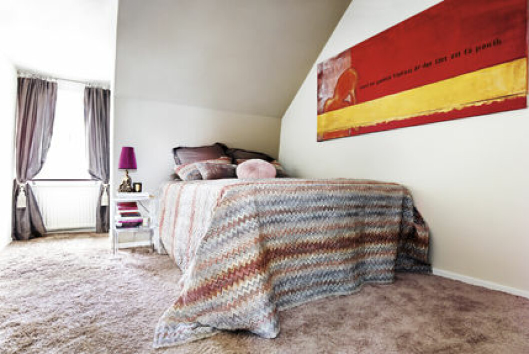 Sovrum med överkast från Missoni