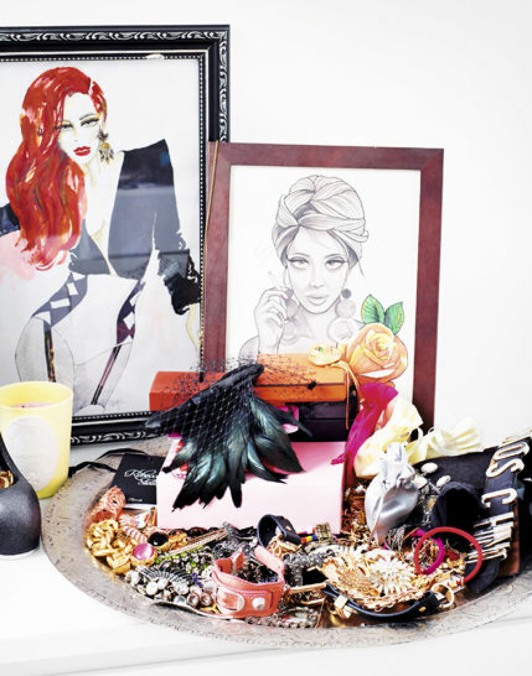 Massor av accessoarer hemma hos Rebecca Simonsson