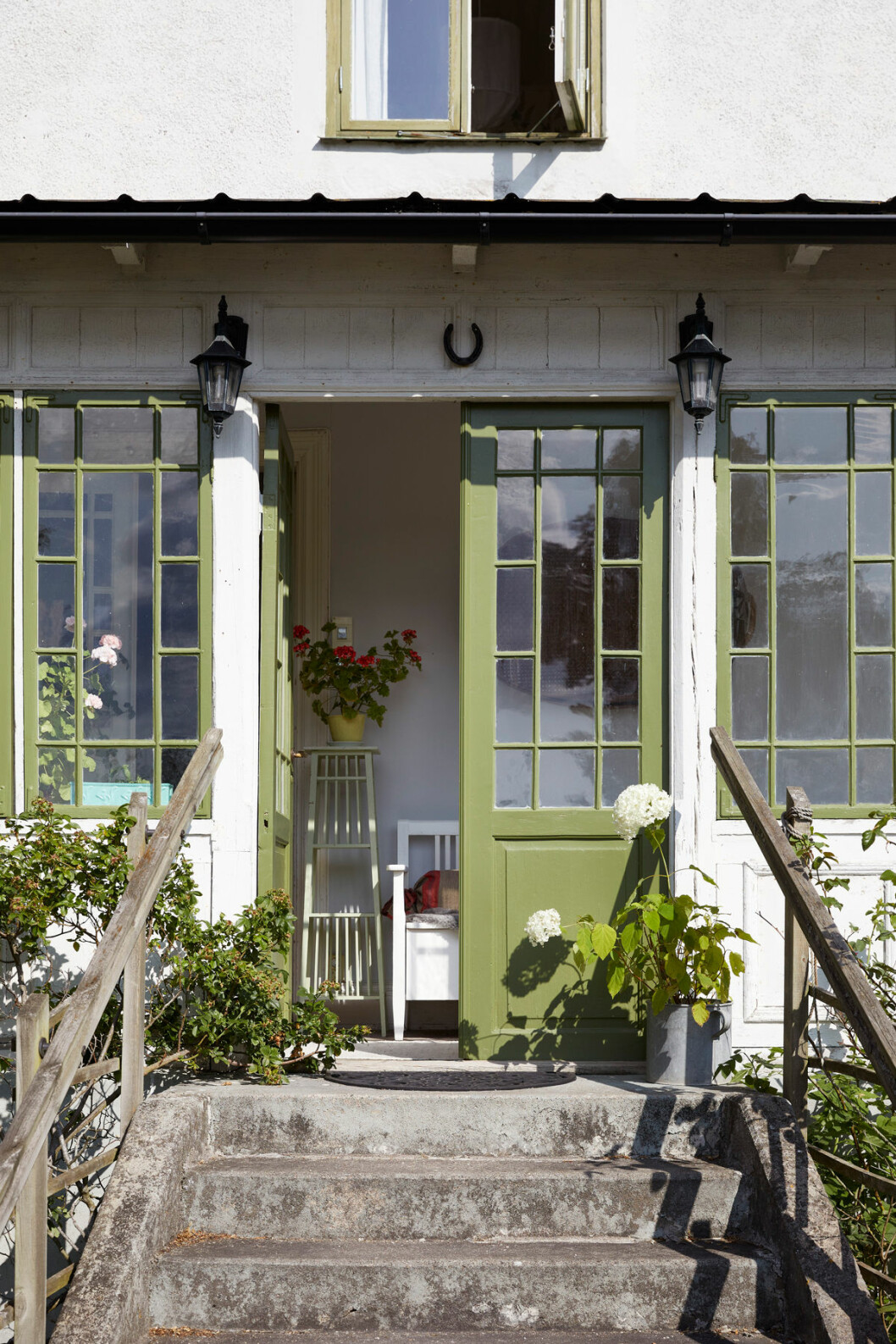 Elsa Billgren sommarhus Gotland punschveranda
