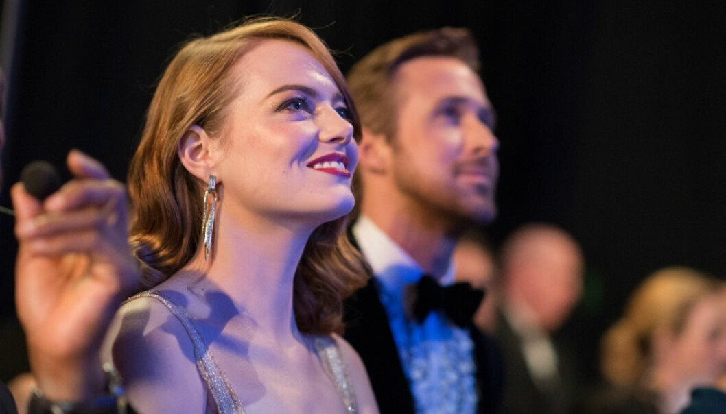 Så reagerar Ryan Gosling när Emma Stone nämner honom i sitt tacktal