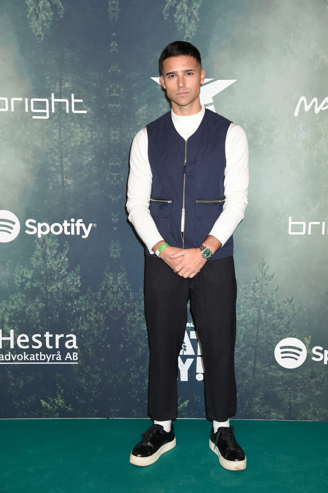 Eric Saade. Eric Saade på röda mattan på Grammisgalan 2020