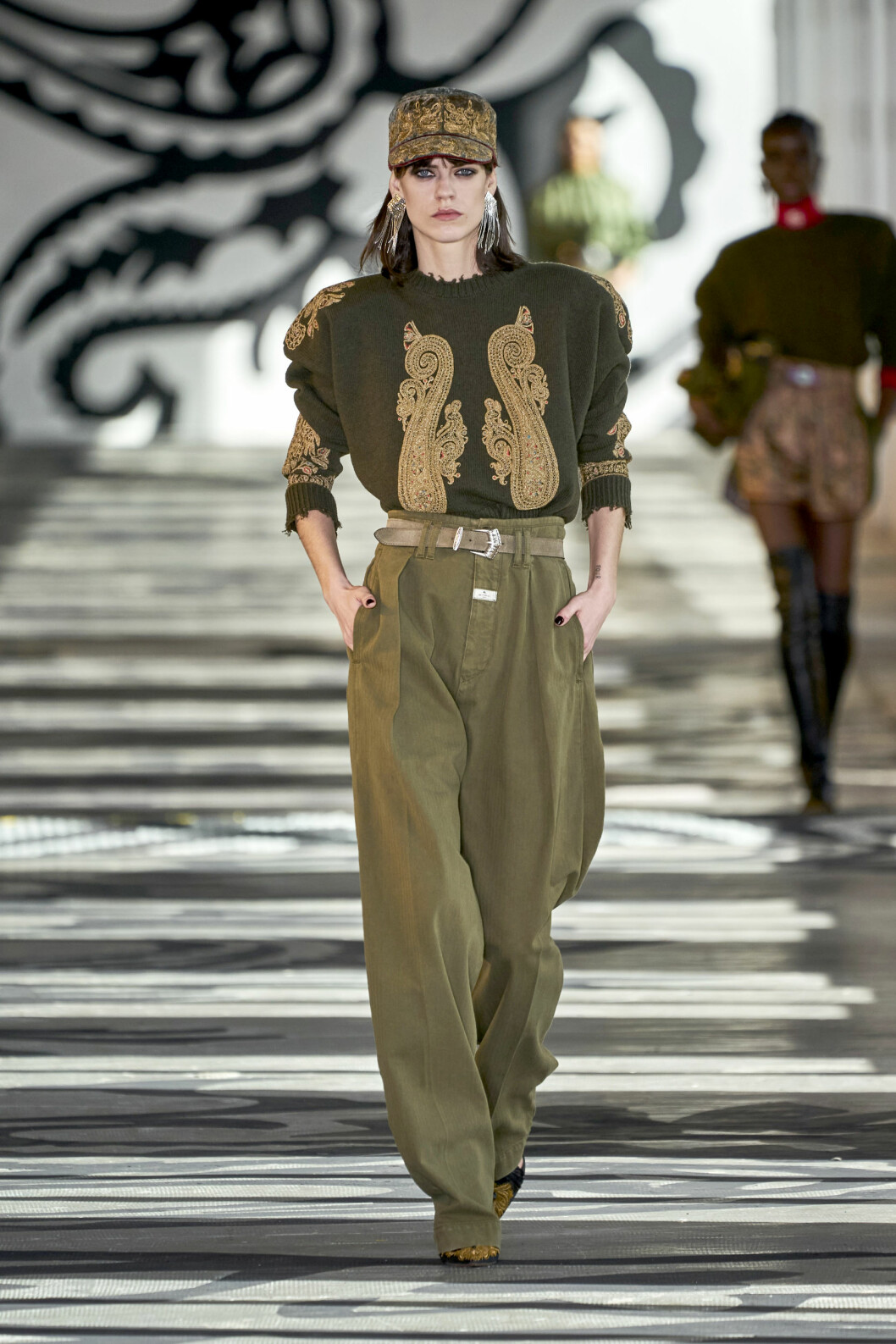 Etro AW21. Militärmode 2021