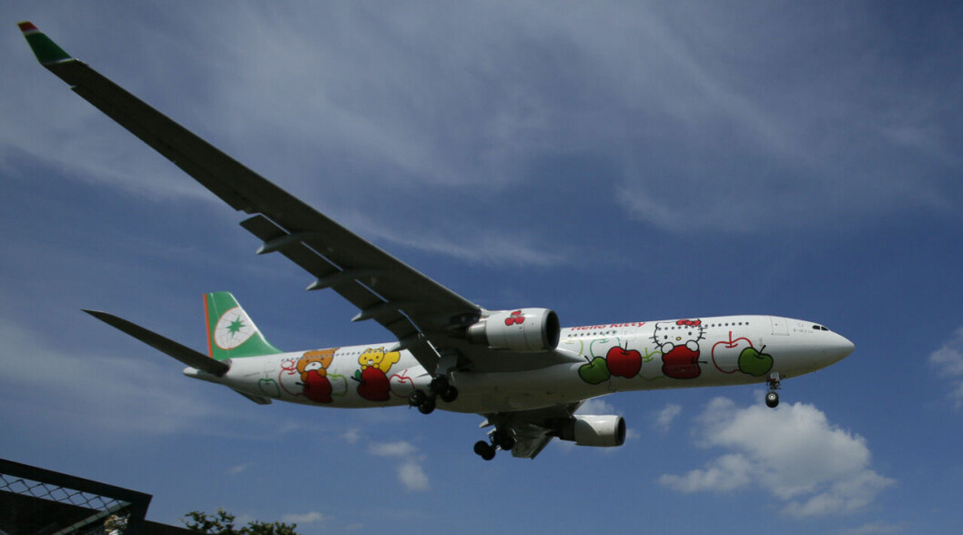 eva air Hello Kitty 