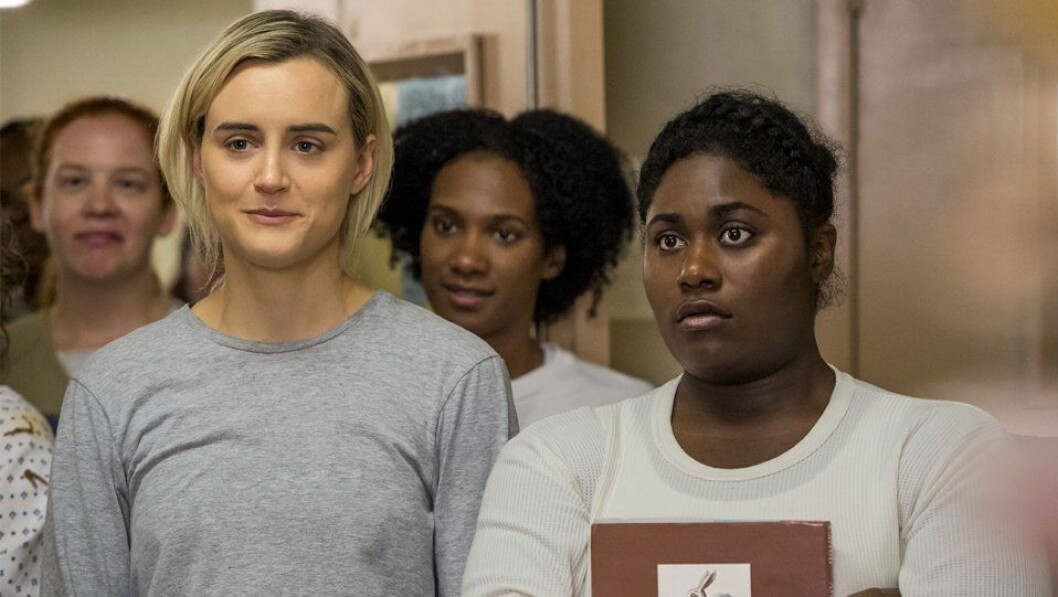 I ”Orange is the new black” ryms alla möjliga personlighetstyper och inte är det väl konstigt om man blir introvert i fängelset? Bild från Netflix-serien Orange is the new black.