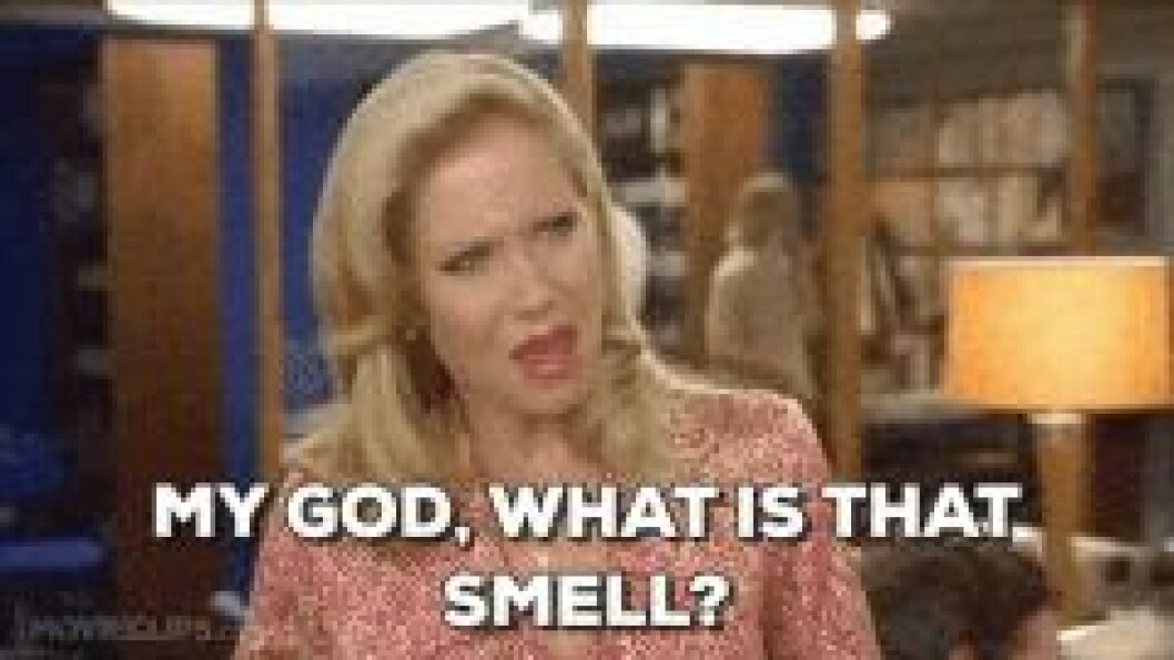 Gif med texten "my God, What is that smell?"