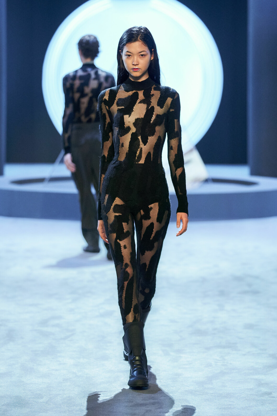 Kroppskramande catsuit AW21