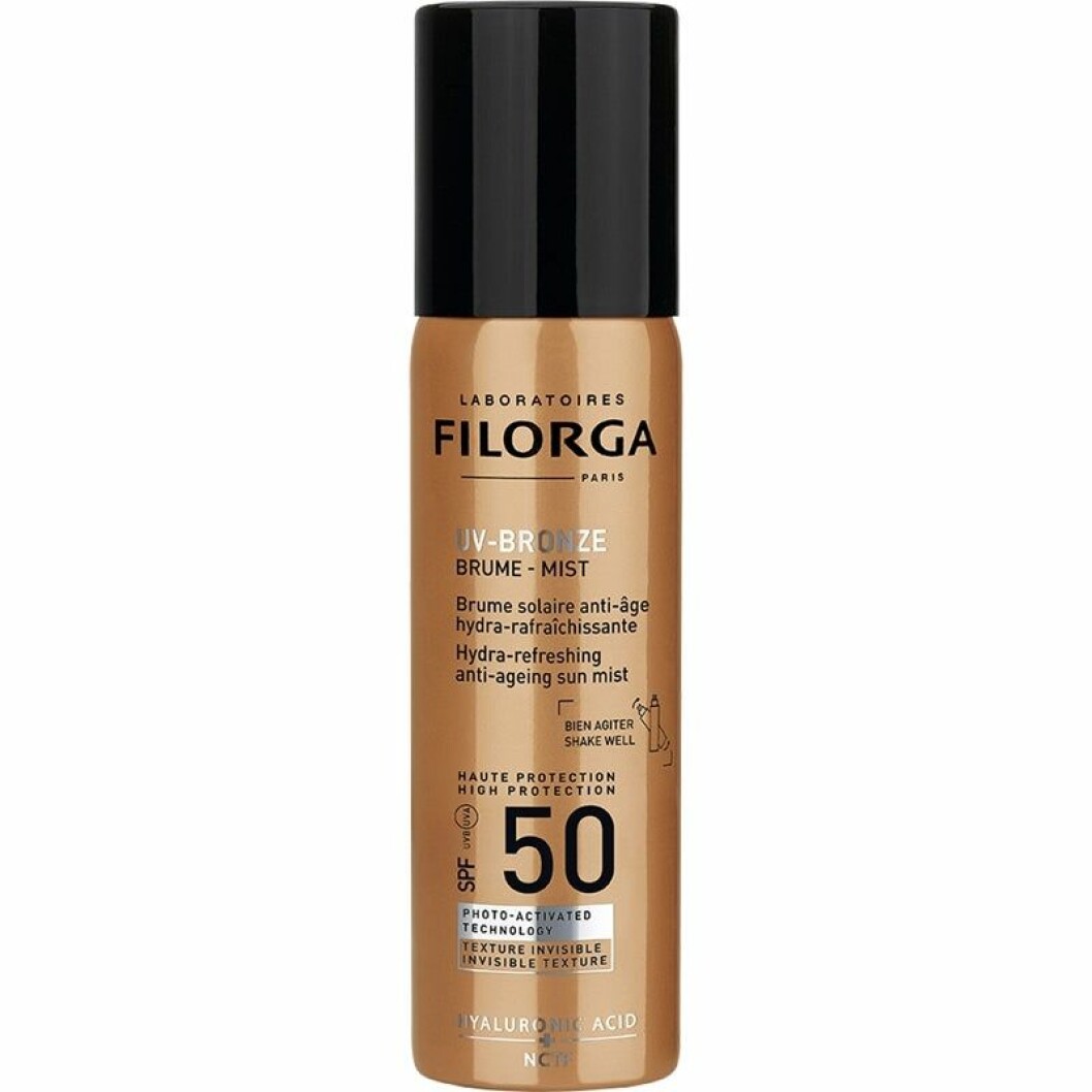 Med UV-bronze mist spf 50 från Filorga får du högt solskydd, god doft och bra spray-stråle i samma veva.