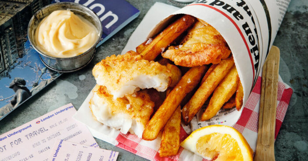 Fish’n’chips med majonnäs och maltvinäger. Fish’n'chips med majonnäs och maltvinäger.