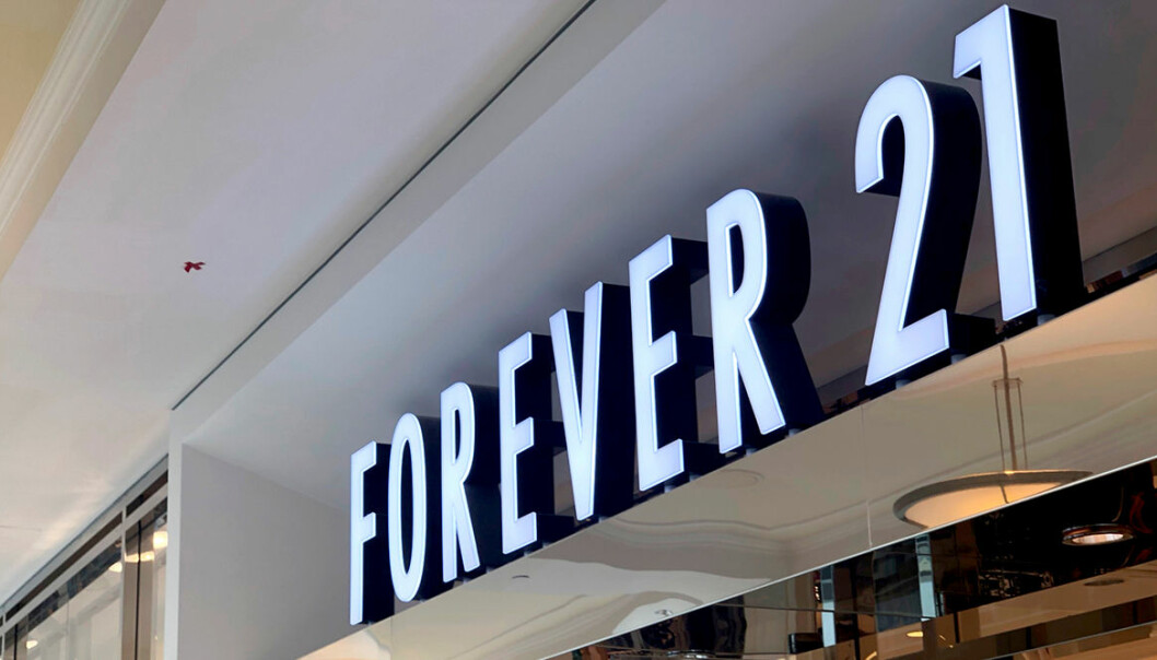 Klädkedjan Forever 21 går i konkurs – stänger 350 butiker