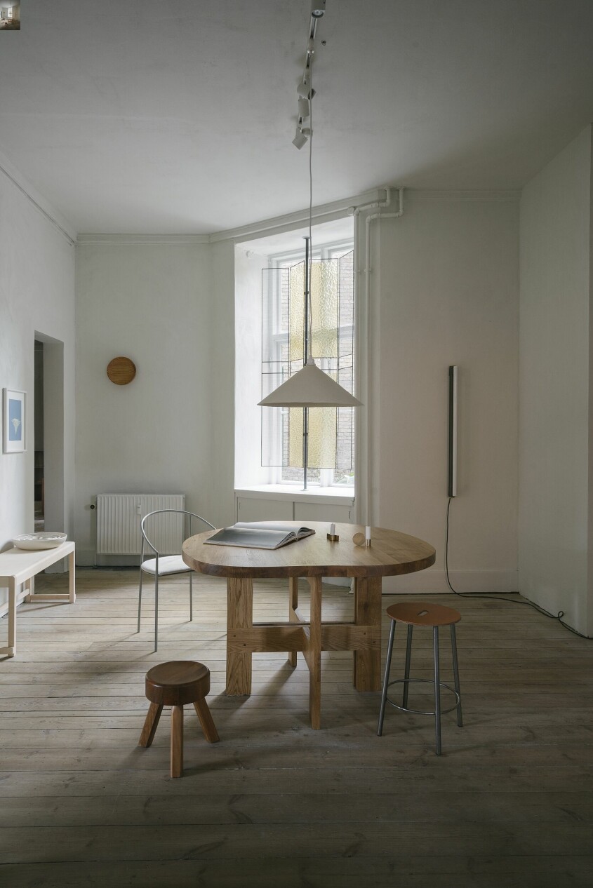 <span class=" bold" data-lab-bold_desktop="bold">Tips!</span> Eftersom naturmaterial är den givna gemensamma faktorn, blanda in olika nyanser och sorter för en stilren twist. Foto: Frama. Inredning enligt stjärntecken, tvillingarna