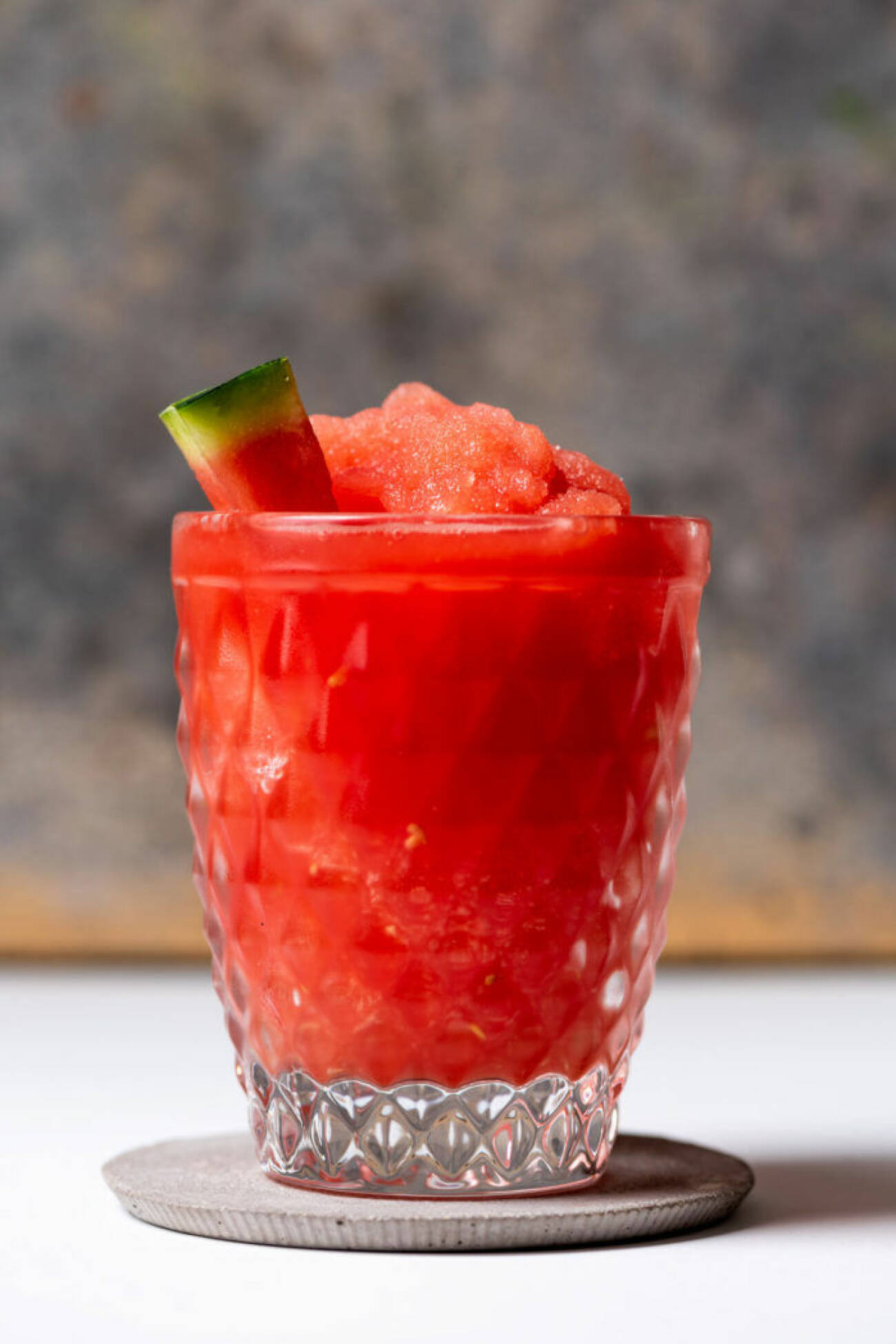 Fryst drink med vattenmelon och rosévin.