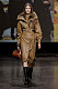 Ljusbrun outfit på Gannis AW19–visning på Köpenhamns modevecka