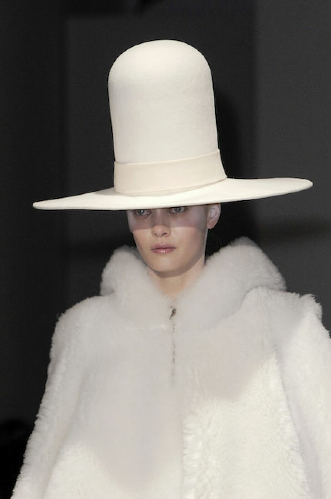 Gareth Pugh hts F14 013