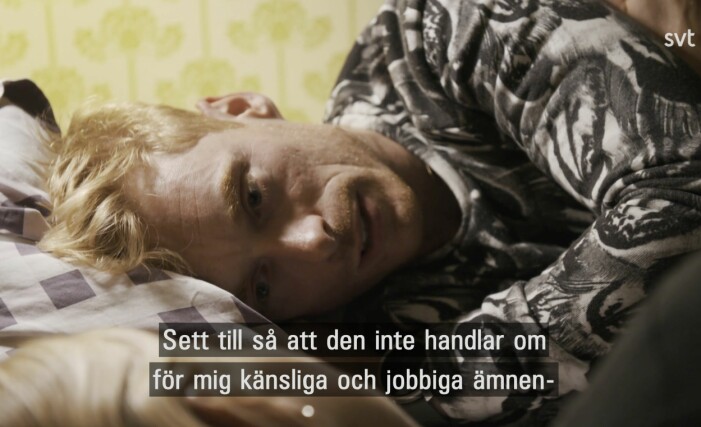 Ligga på pojkrummet och prata om känslor inför tv-team måste ändå få 5+ i sårbarhet. gift vid första ögonkastet