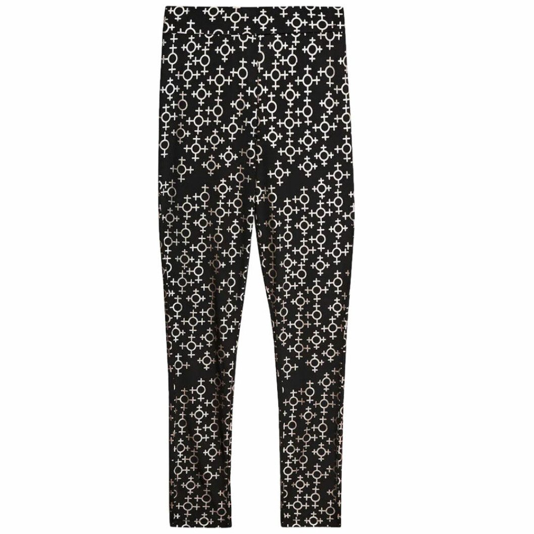 Leggings, finns i fler färger. <a href="https://apprl.com/al/4ypF/" target="_blank" rel="noopener">Här kan du köpa dem</a>. Leggings med kvinnotecken