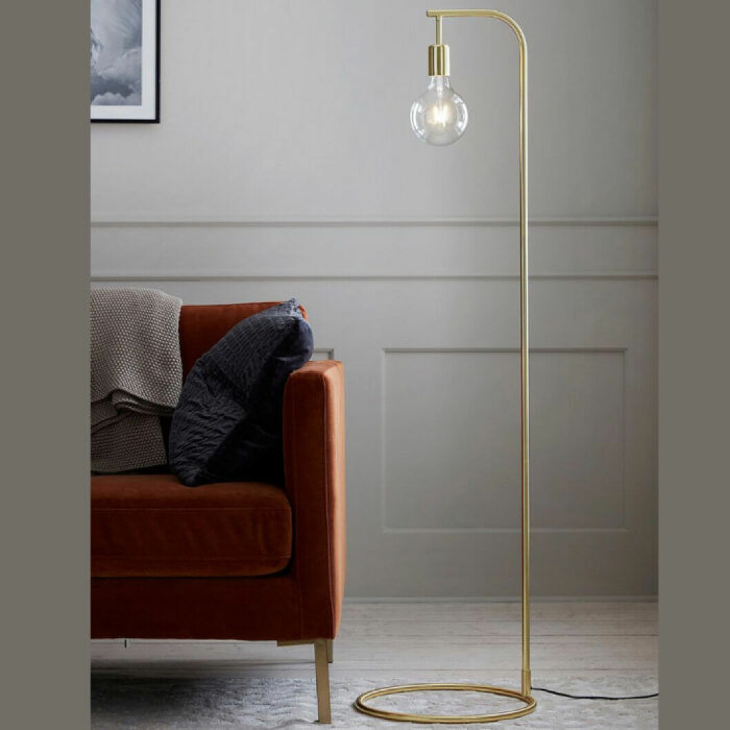 golvlampa i mässing