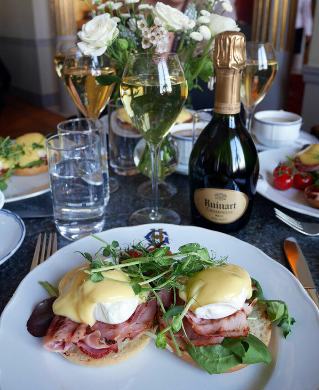 Sparkling Breakfast på Grand Hôtel Stockholm. Foto: Rose-Marie Söderlund Sparkling Breakfast på Grand Hôtel Stockholm.