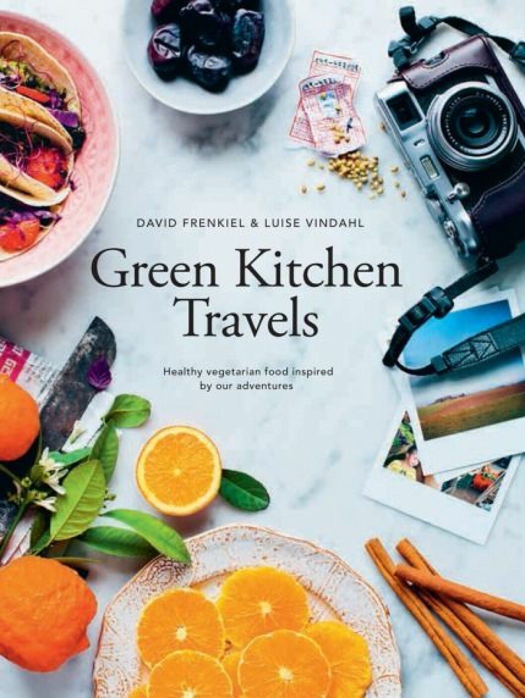 Vad sägs om pumpavåfflor från San Francisco eller vegetarisk curry från Sri Lanka? <em>Green Kitchen Travels</em>, av David Frenkiel och Luise Vindahl, är fylld av spännande vegetariska recept med influenser från deras resor runt om i världen. Ca 295 kr. Green-Kitchen-Travels