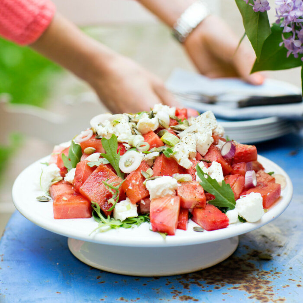 Grillad vattenmelon med fetaost och mynta. Recept på grillad vattenmelon med fetaost