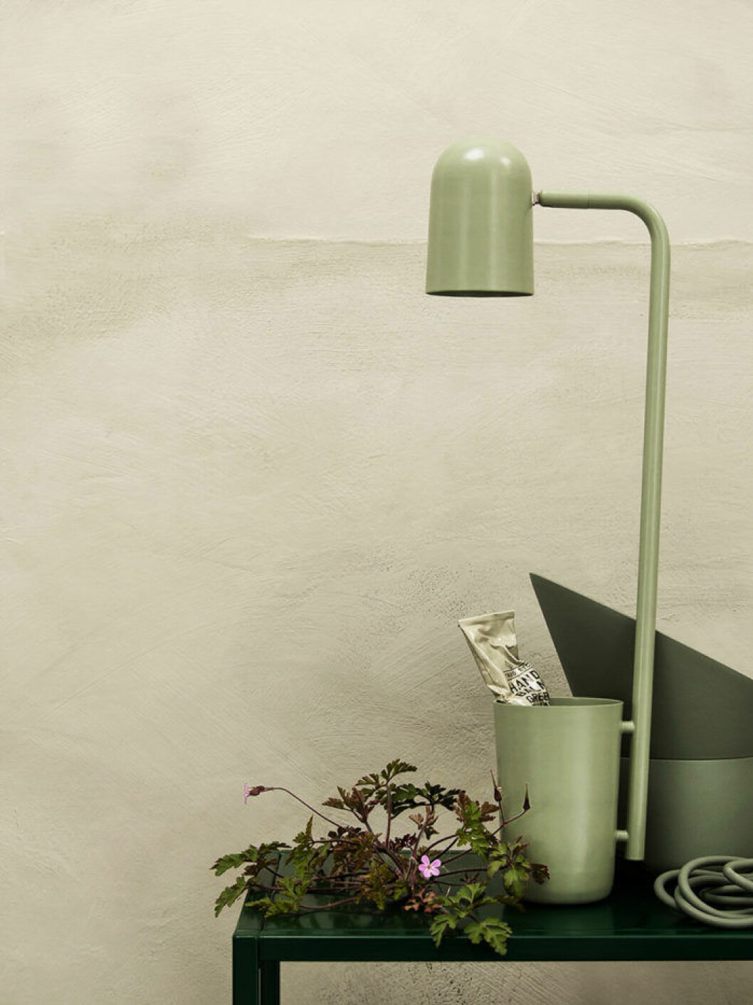 gron_green_lampa_lamp_Foto_Daniella_Witte