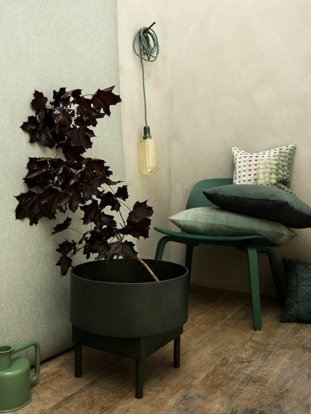 gron_green_stol_kuddar_Foto_Daniella_Witte