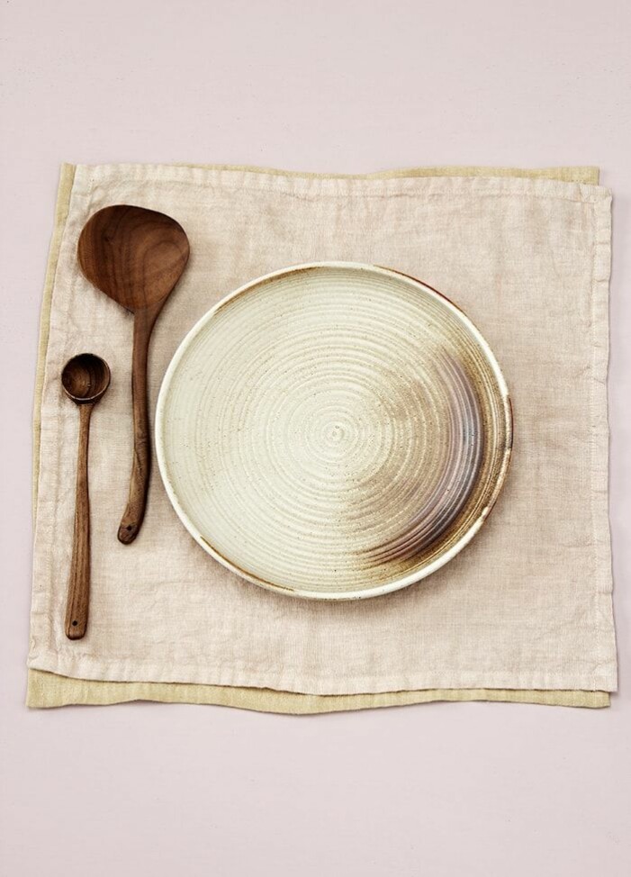 gula linneservetter hkliving